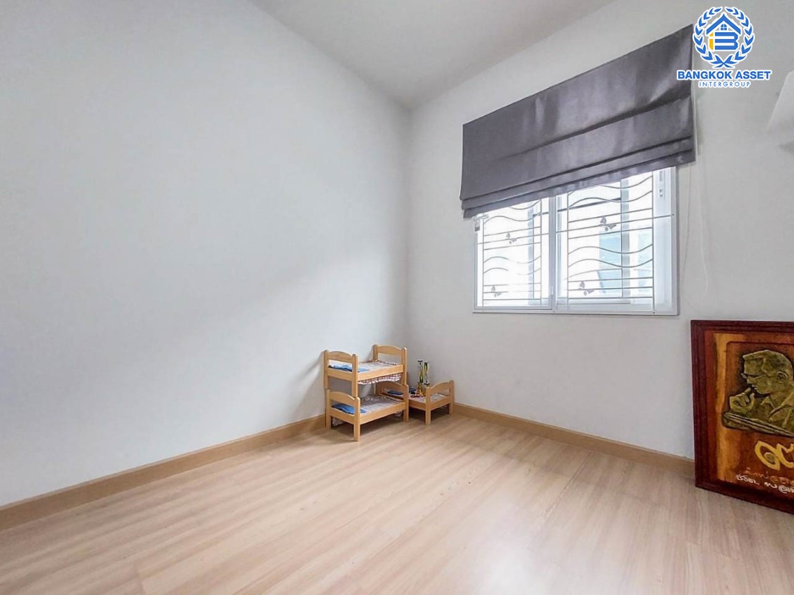 *****ทาวน์เฮ้าส์มือสองนนทบุรี ม.ดรีมดีลักซ์ ราชพฤกษ์-ปิ่นเกล้า เนื้อที่มากเกือบ 21 ตร.ว. ฟังก์ชัน 3 ห้องนอน 2 ห้องน้ำ 2 ที่จอดรถ บิวท์อินให้เรียบร้อย บนทำเลแห่งการเดินทาง ใกล้รถไฟฟ้าสายสีแดง "สถานีตลิ่งชัน" และทางด่วน "ศรีรัช-วงแหวนรอบนอก" จองเลย!